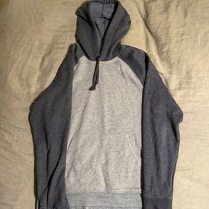 Men’s sweatshirt
